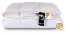 Dyne med ekstra længde 140x220 cm - Satin moskus helårs dundyne - Årsdynen 2023 - Borg Living