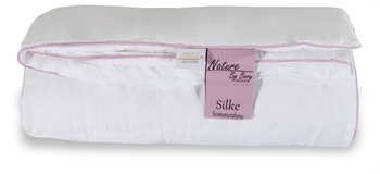 Junior Sommerdyne Silkedyne 100x140 Cm Junior Dyne Med Morbærsilke Og Bambus Juniordyne Fra Nature By Borg