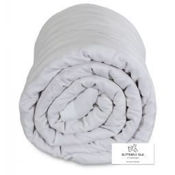 Silke helårsdyne - 100% mulberry silke - Bambussatin bolster - Butterfly Silk