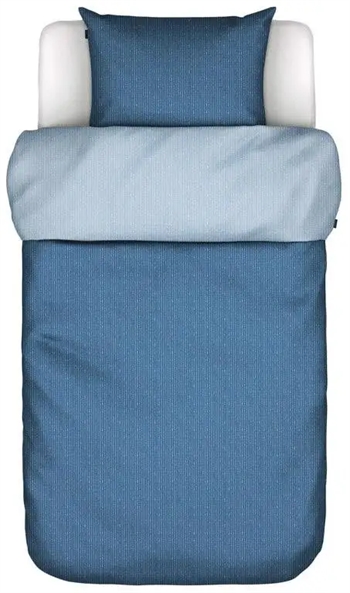 Billede af Stribet sengetøj 140x200 cm - Toloma Blue - Sengesæt med 2 i 1 design - 100% Bomuldssatin - Marc O'Polo hos Shopdyner.dk